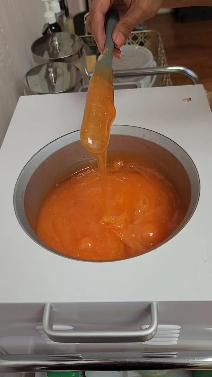 The wax pot