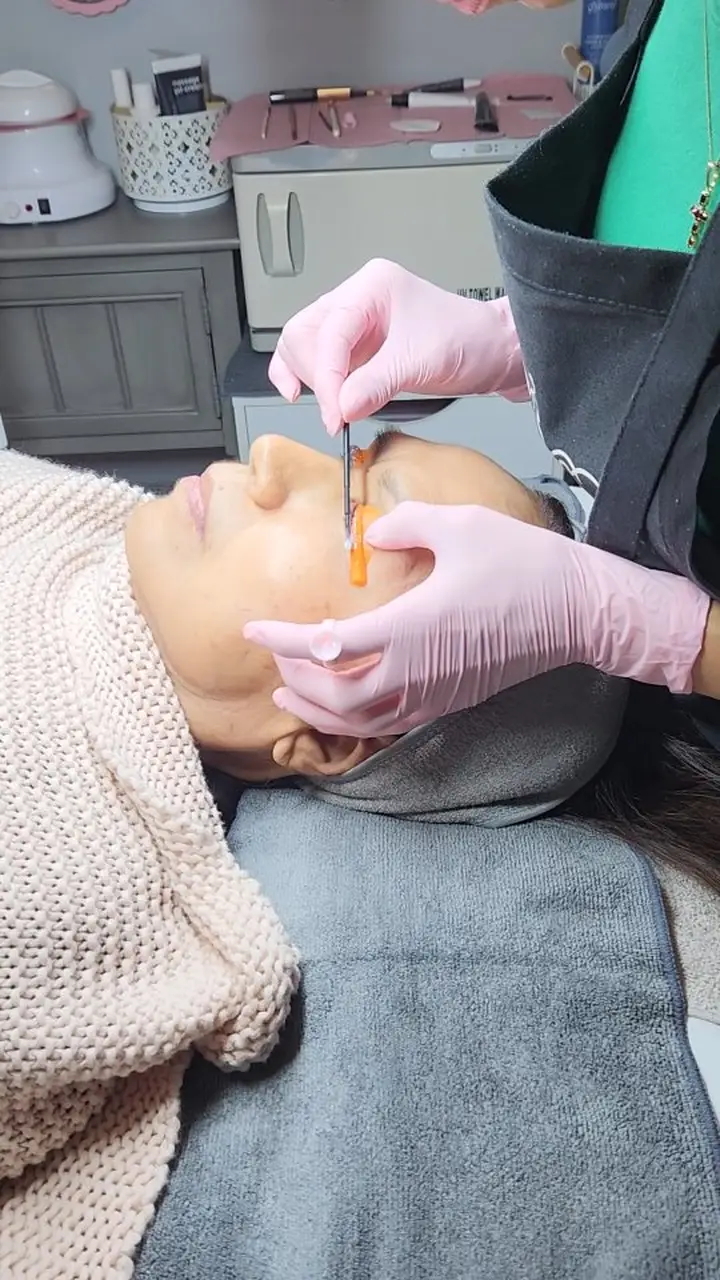 LED and a lash lift