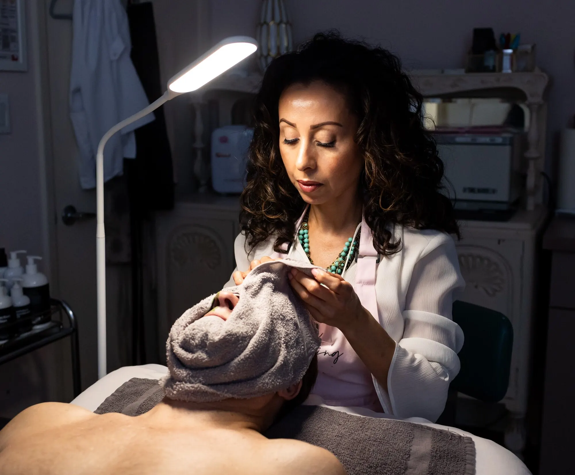Marianella treating a client